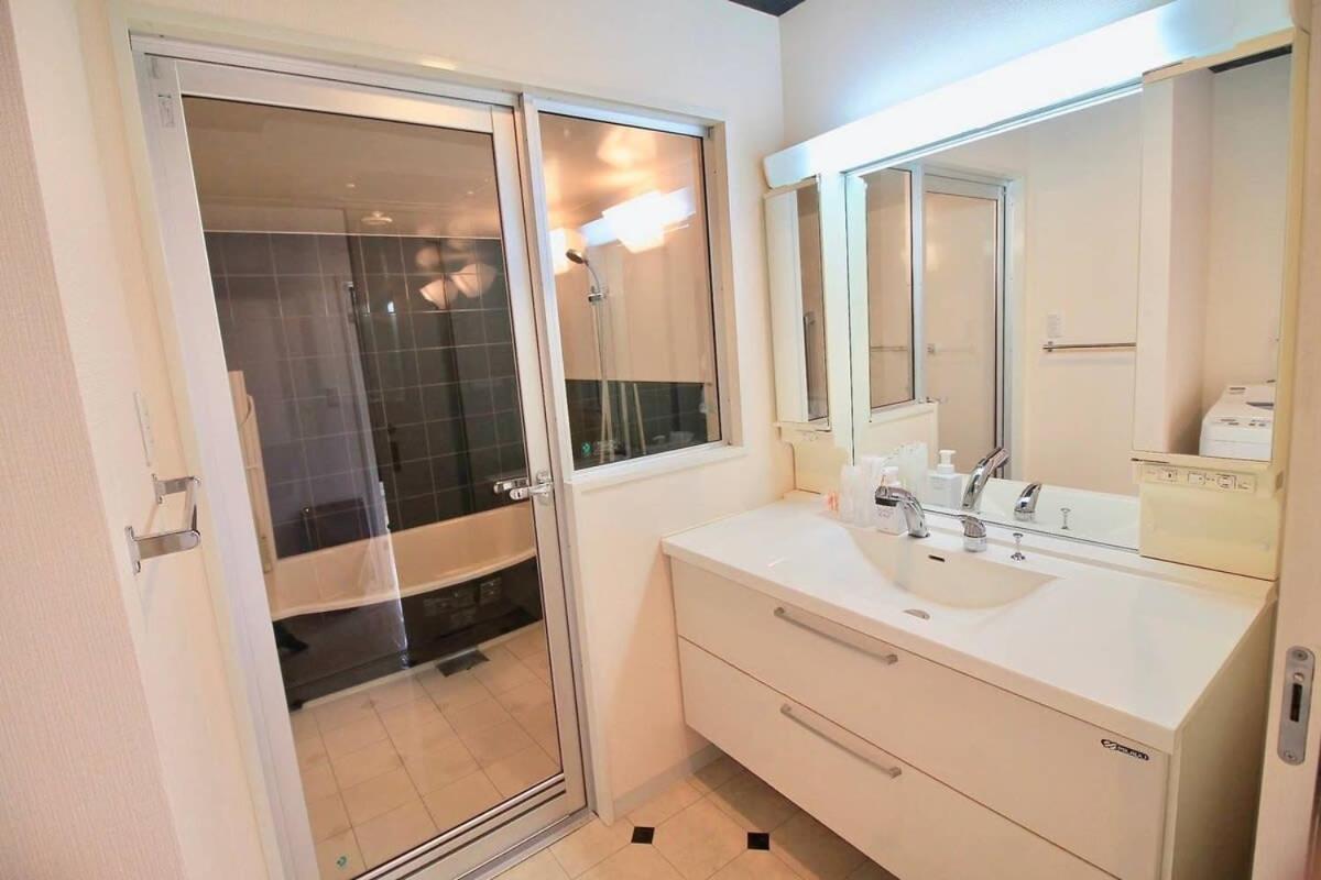 Appartement Luxes - 10 Min Hiroshima Station & 2Br Up To 10P Extérieur photo